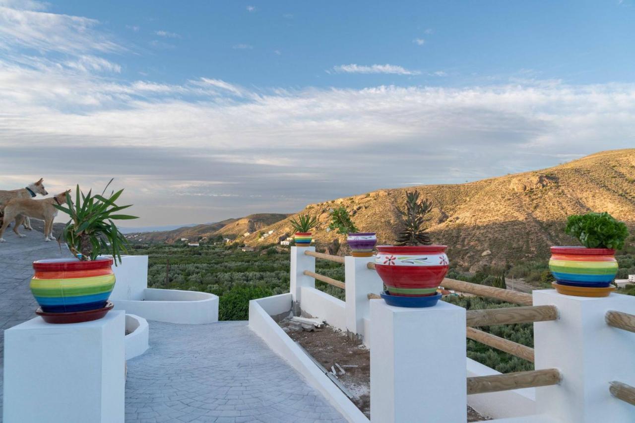 Rambla Retreats Apartment Rojo With Shared Pool & Hot Tub Stunning Views In Oria Kültér fotó